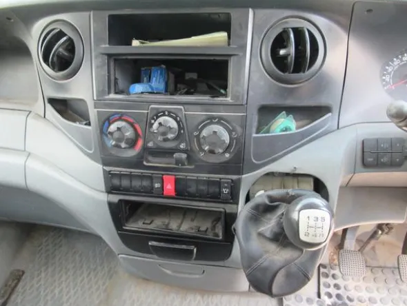 51#3561 Autocompattatore Iveco 35 C10