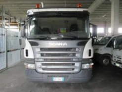 29#3561 Autocompattatore Scania P 320