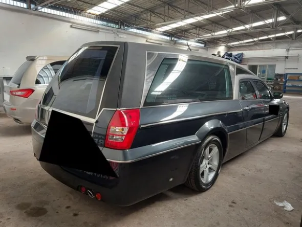 2#8088 Autofunebre Daimlerchrysler