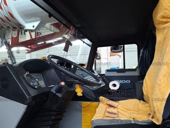 3#9250 Autogru Liebherr LM 1080
