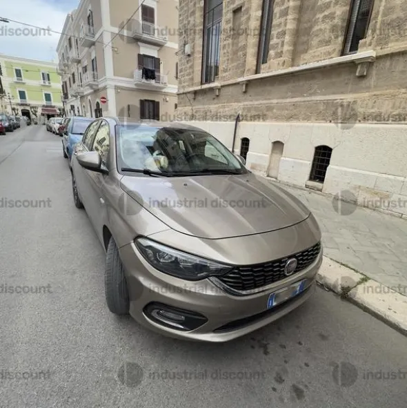 1#9261 Automobile Fiat Tipo 1.4