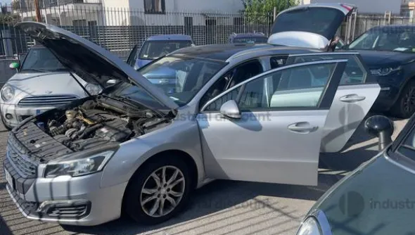 3#9647 Automobile Peugeot 508 SW