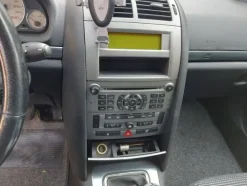 1#8136 Automobile Peugeot 407 SW