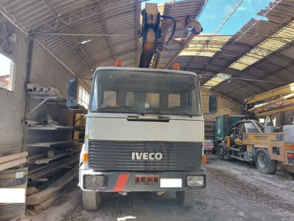 3#76951 Autopompa Iveco Magirus