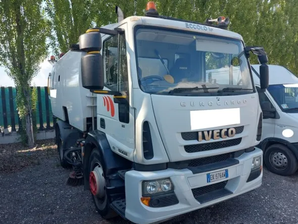 15#7780 Autoveicolo per uso speciale Iveco160/150/E4