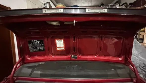 11#8332 Autovettura Alfa Romeo 75 1988