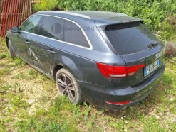1#9074 Autovettura Audi A4 Avant