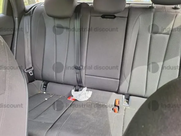1#9074 Autovettura Audi A4 Avant