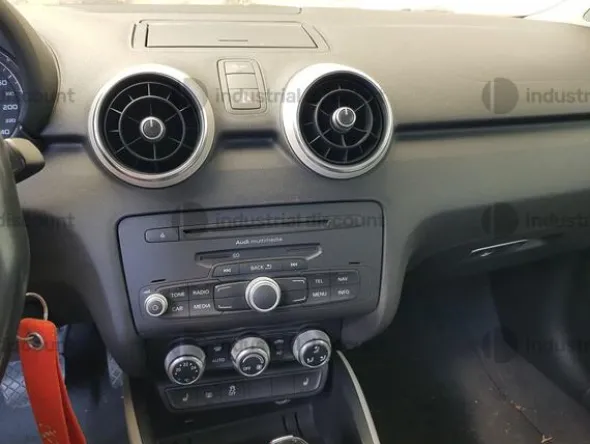 1#9360 Autovettura Audi A1 TFSI