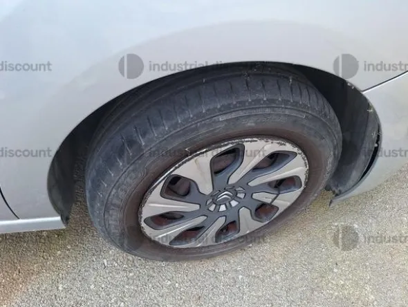 2#9410 Autovettura Citroen C3