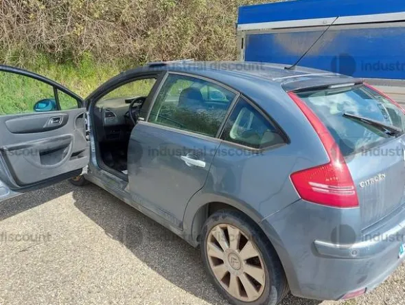2#9118 Autovettura Citroen C4