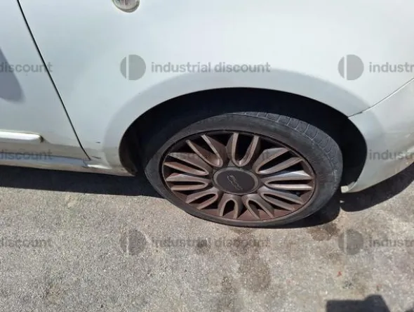 1#10104 Autovettura Fiat 500