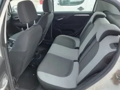 8#8245 Autovettura Fiat Punto
