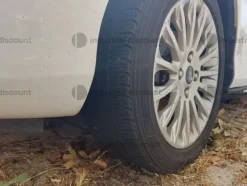 64#8980 Autovettura Ford B-Max