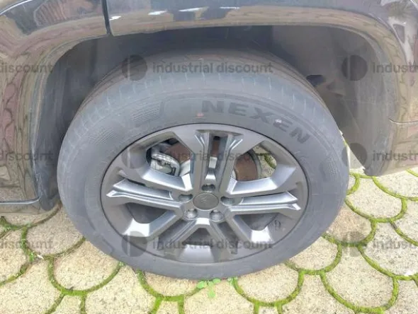 1#9893 Autovettura Jeep Compass