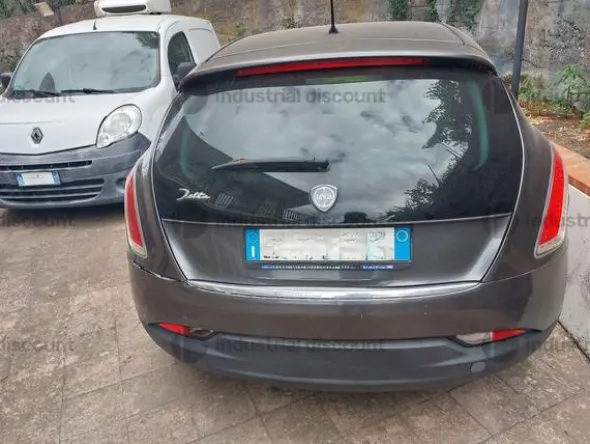 15#9638 Autovettura Lancia Delta