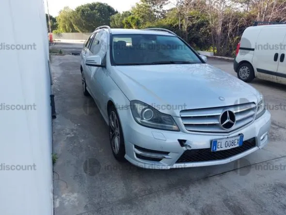 46#9027 Autovettura Mercedes