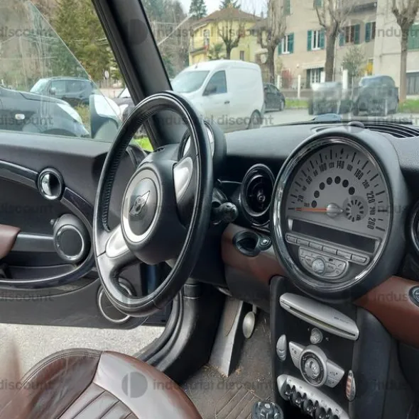 2#9068 Autovettura Mini Cooper cabrio