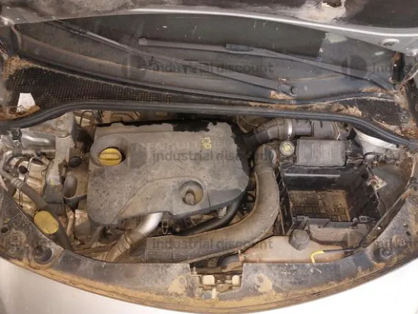2#8749 Autovettura Renault Clio
