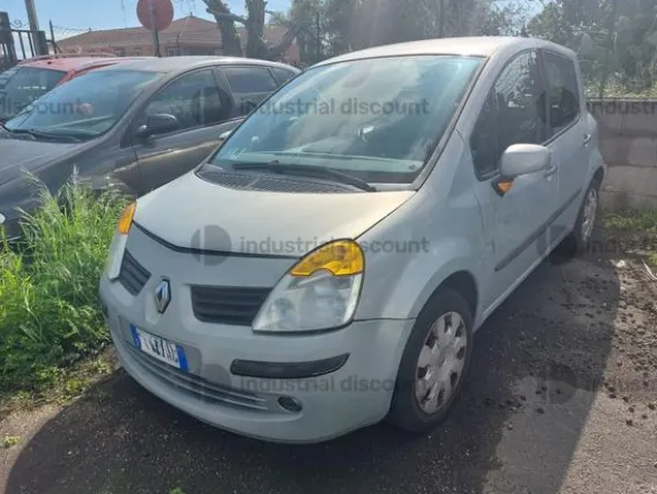12#9453 Autovettura Renault Modus