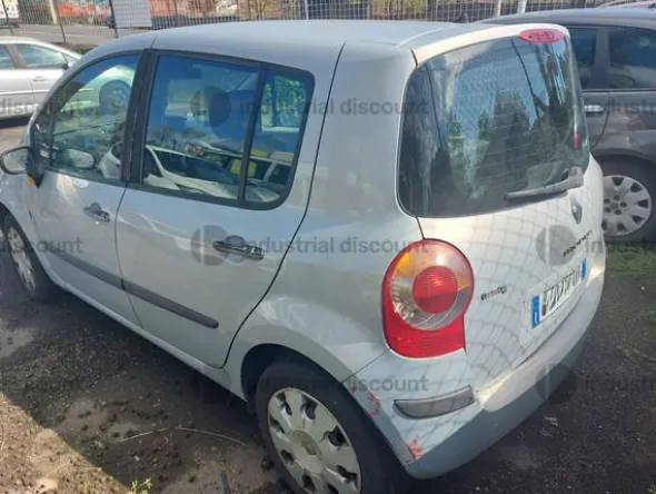 12#9453 Autovettura Renault Modus