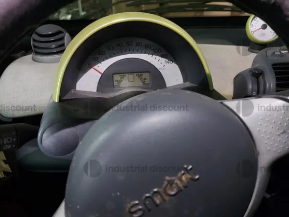 12#8613 Autovettura Smart