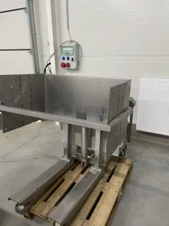Backsaver Industrial Lifter