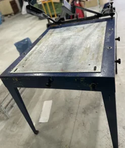 BANCO MANUALE SERIGRAFICO CON PIANO ASPIRANTE