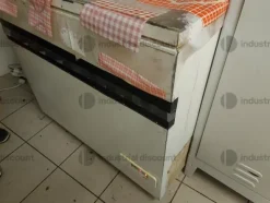 1#10049 Banco Pasticceria e Frigo a pozzetto