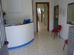 BASSO FABBRICATO USO UFFICI