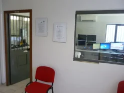 BASSO FABBRICATO USO UFFICI