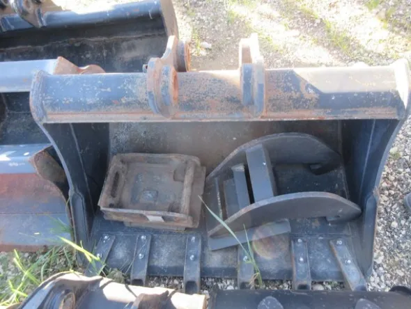 19#7085 Benne Cangini e Truck Systems