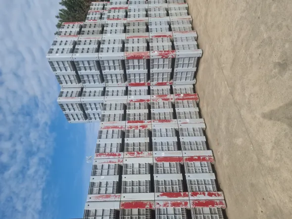 BINS USATI DI PLASTICA