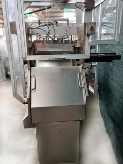 BLISTERATRICE AUTOMATICA – PARTENA CAM – MOD. M90