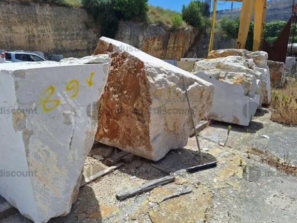 5#10256 Blocchi di marmo