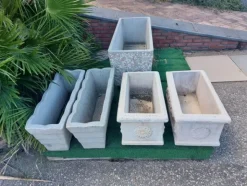 18#8015 Blocchi in calcestruzzo e vasi
