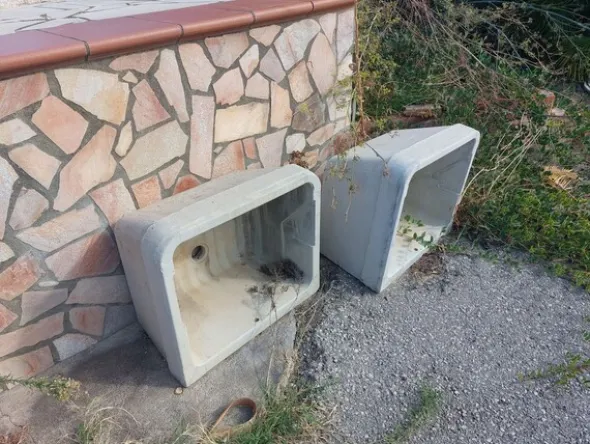 18#8015 Blocchi in calcestruzzo e vasi