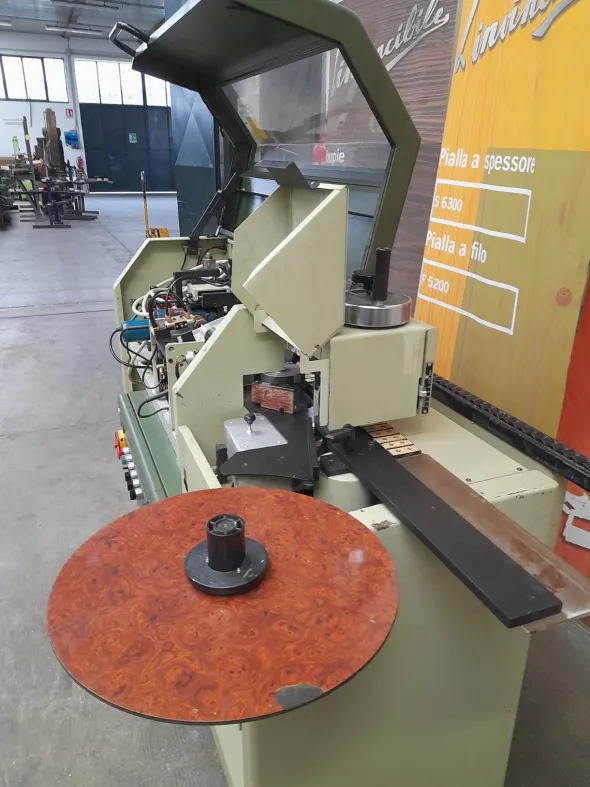 Bordatrice SCM modello BASIC 1 usata