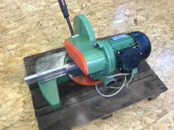 BO975-1312Troncatrice per legno usata