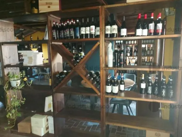 2#9507 Bottiglie di vino