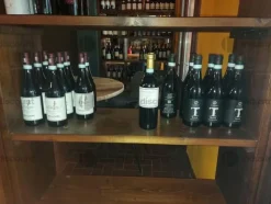 2#9507 Bottiglie di vino