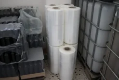 4#5816 Bottiglie e taniche per packaging