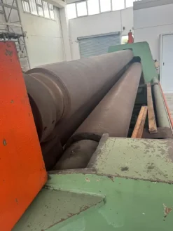 Calandra 4000x6mm usata