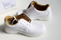 114#5240 Calzature sanitarie Safe Way P307