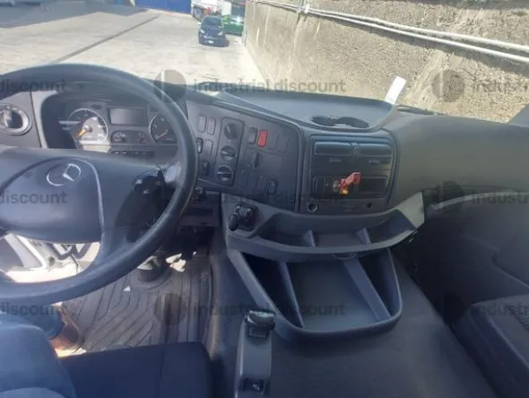 2#9656 Camion Mercedes Axor 2543