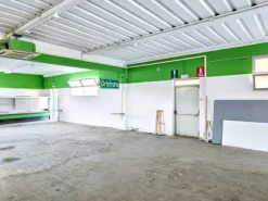 #2515037 Capannone commerciale con appezzamenti di terreno