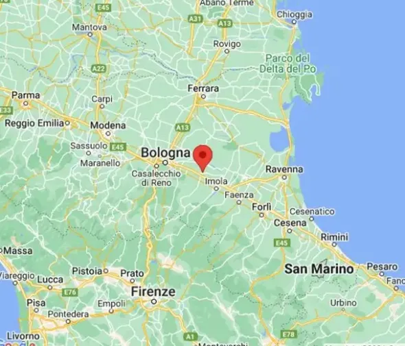 #23073 Capannone commerciale con uffici abitazione e ampia area pertinenziale