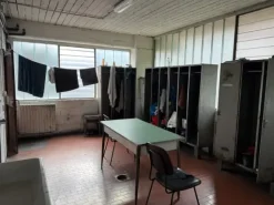 #2638518 Capannone con corte e pertinenze