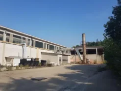 #11193 Capannone con uffici, oltre a cava e terreni agricoli