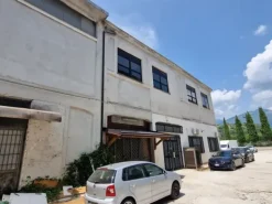 #2536546 Capannone industriale al piano primo